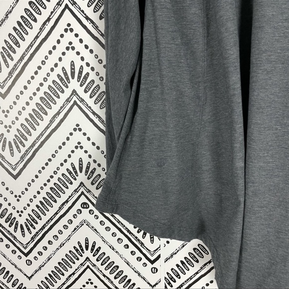 Lululemon Acadia Long Sleeve Top - Picture 10 of 12